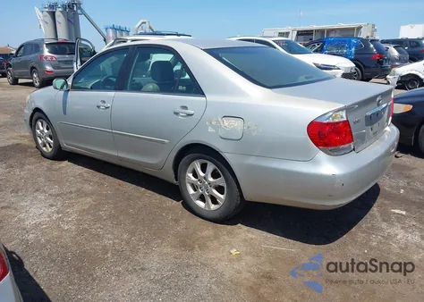 2005 Toyota Camry Xle из США, поврежденный, VIN 4T1BE30K75U059636